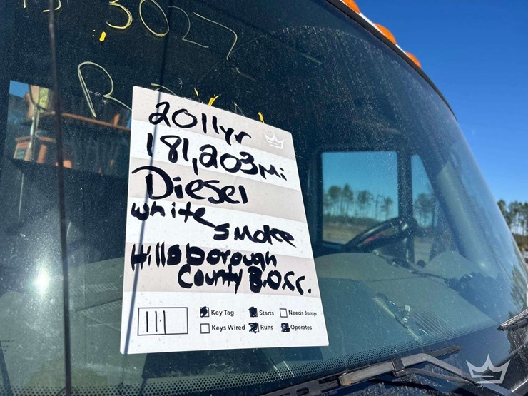 2011-international-durastar-4300-image-29