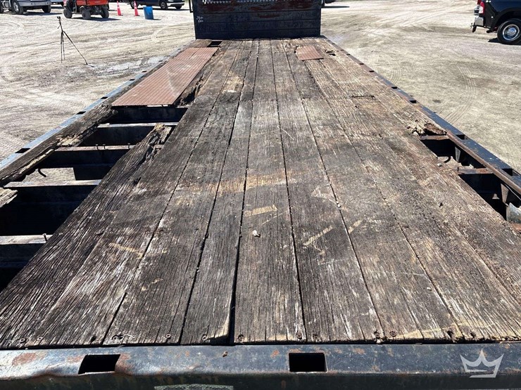 2006-ford-f650-image-18