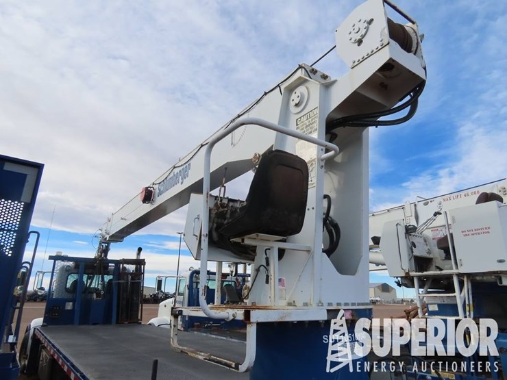 2011-peterbilt-367-image-5