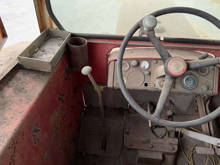 massey-ferguson-95-image-10