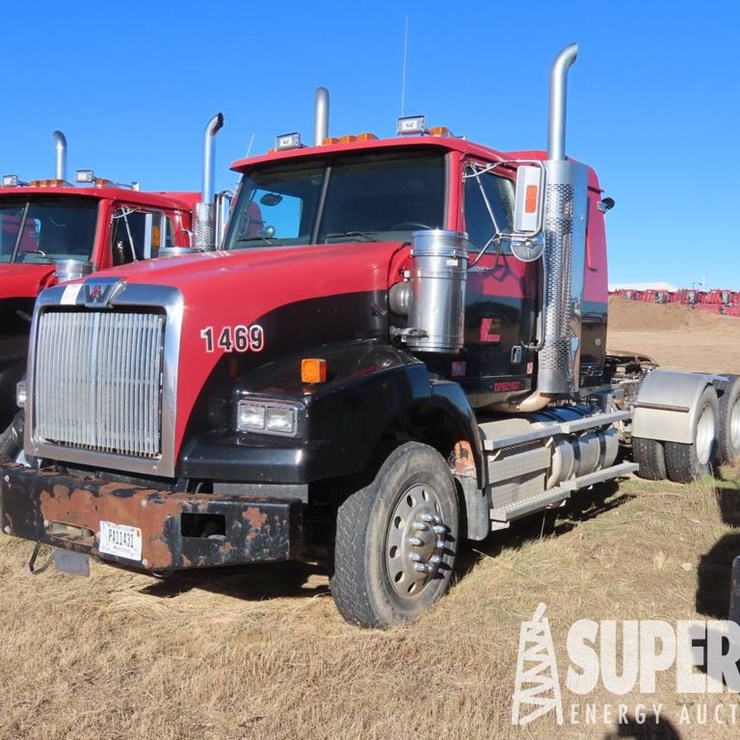 2013 WESTERN STAR 4900