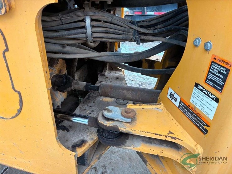 deere-tc54h-image-34