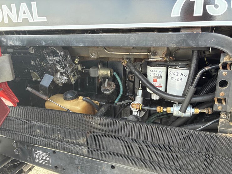 1988-case-ih-7130-image-46