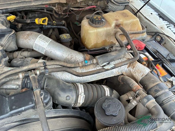 2015-ford-f350-image-32