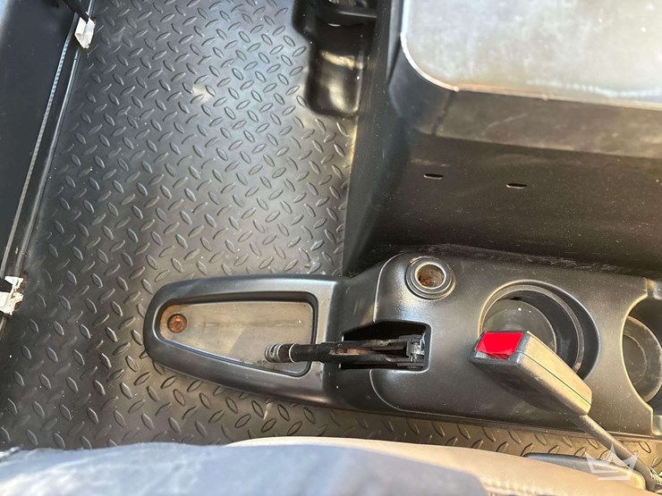 2008-altec-at200a-image-36