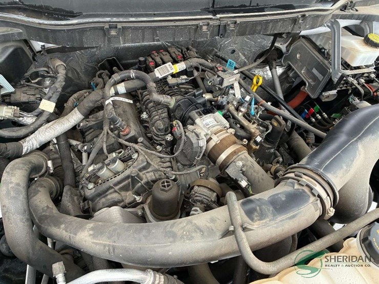 2023-ford-f150-image-37