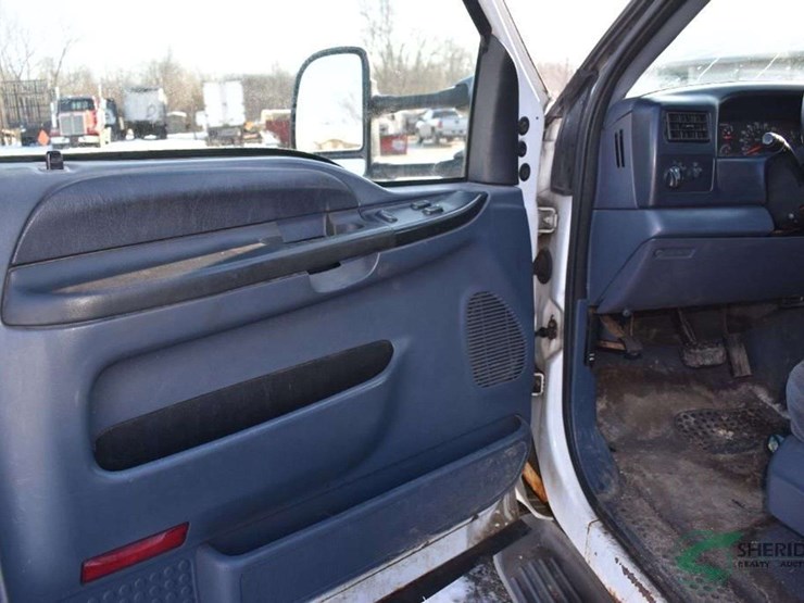 2000-ford-f350-image-47