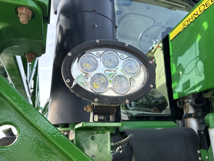 2018-john-deere-r4038-image-21