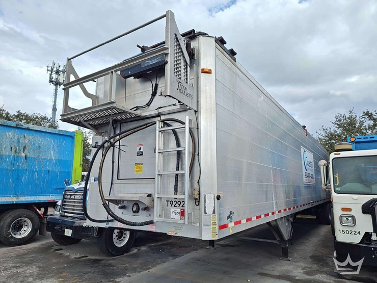 2023-titan-trailer-image-1