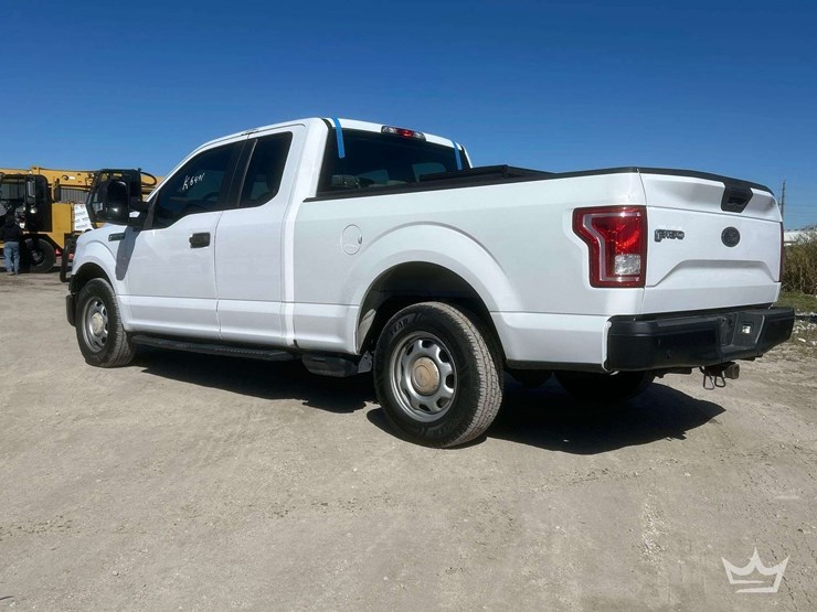 2017-ford-f150-image-4