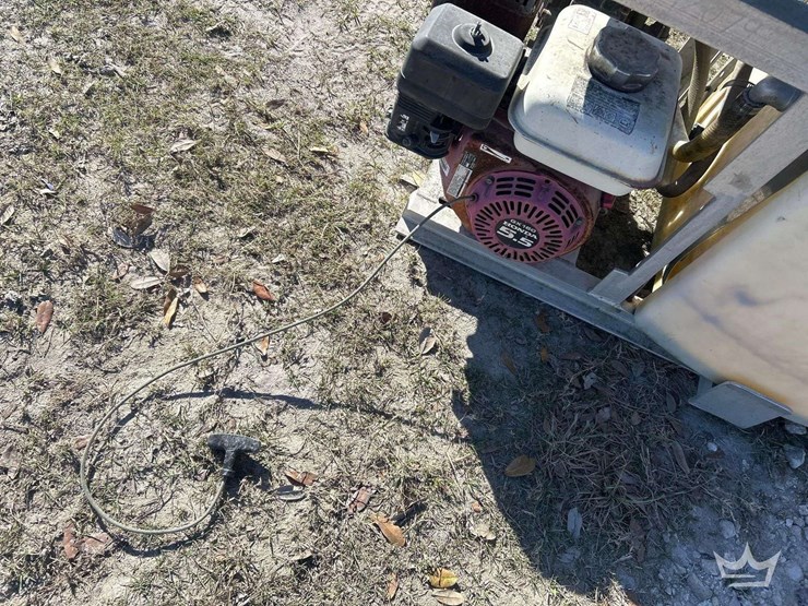 portable-pressure-washing-system-image-5