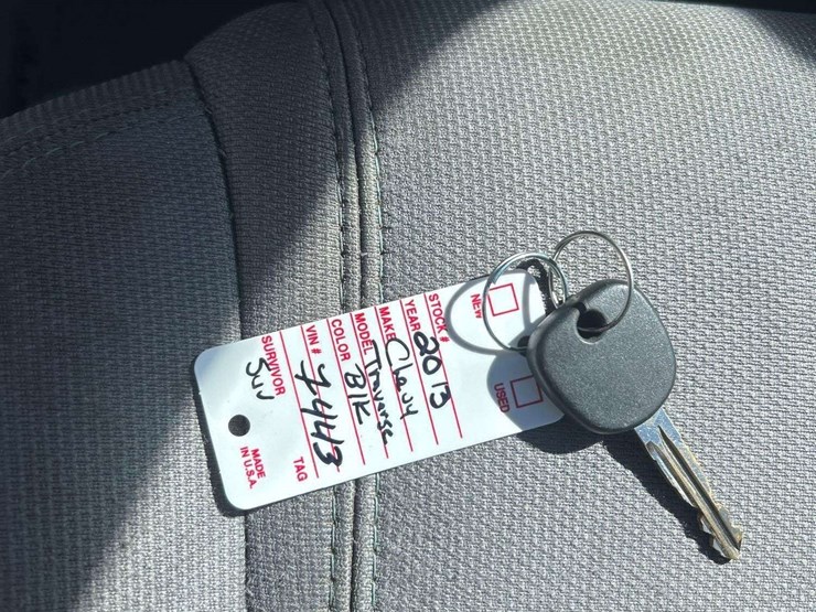 2013-chevrolet-traverse-image-25