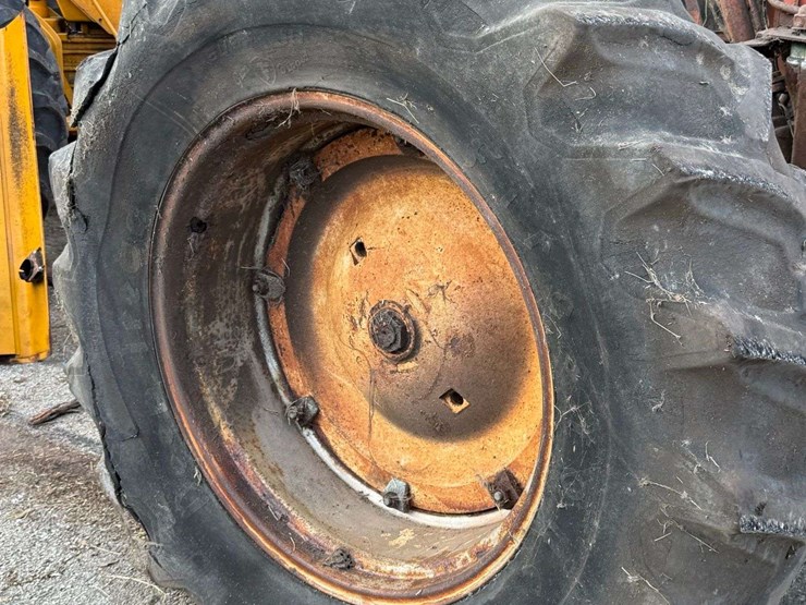 massey-ferguson-98-image-40