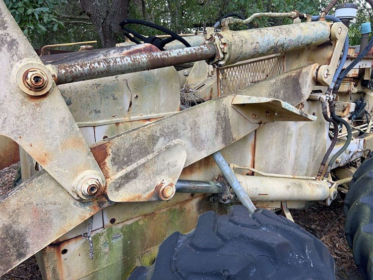 allis-chalmers-diesel-wheel-loader-image-15