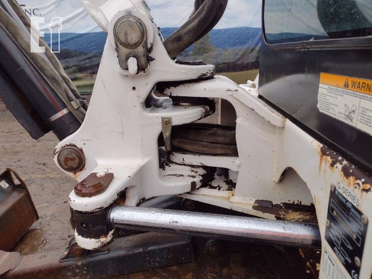 2008-bobcat-337g-image-25