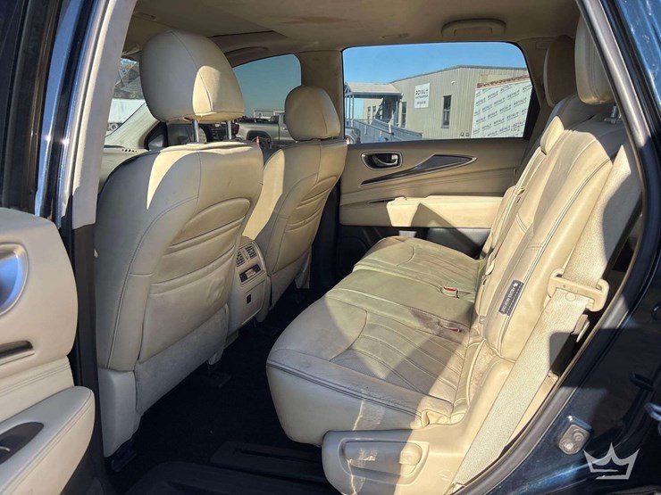 2018-infiniti-qx60-awd-suv-image-19