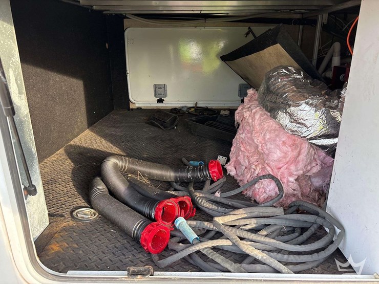 2012-keystone-alpine-3500re-39ft.-t/a-5th-wheel-travel-trailer-image-24