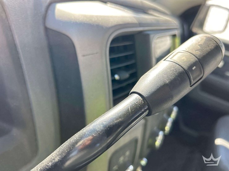 2012-dodge-2500-image-15