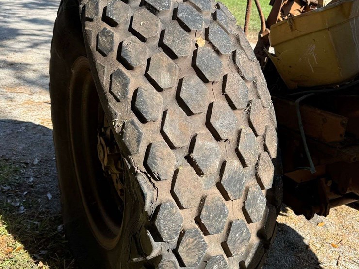 minneapolis-moline-jet-star-3-image-35