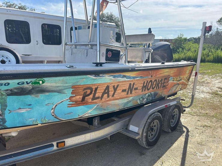 1990-21ft-center-console-fishing-boat-with-t/a-boat-trailer-image-31