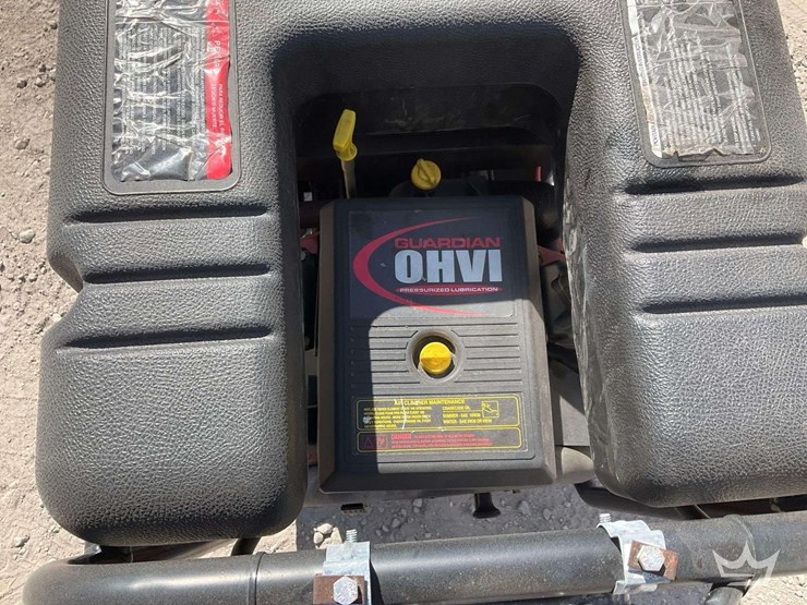 generac-guardian-ultra-source-15,000w-portable-gasoline-generator-image-9