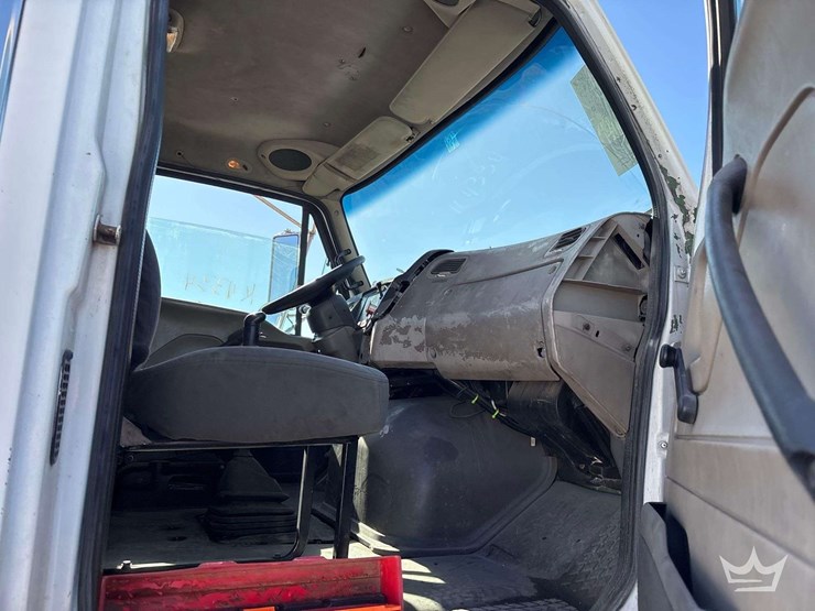 2010-sterling-a9500-image-21