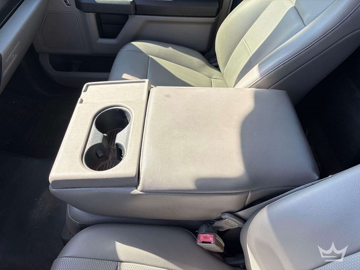 2018-ford-f150-image-25