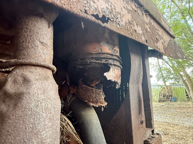 minneapolis-moline-lp-orchard-tractor-image-9