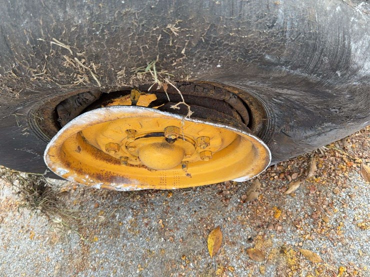 minneapolis-moline-g1000-image-57