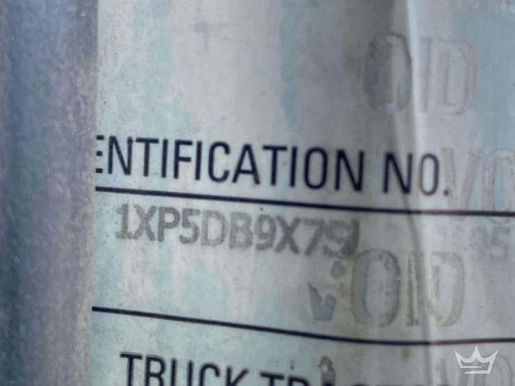 1995-peterbilt-379-image-45