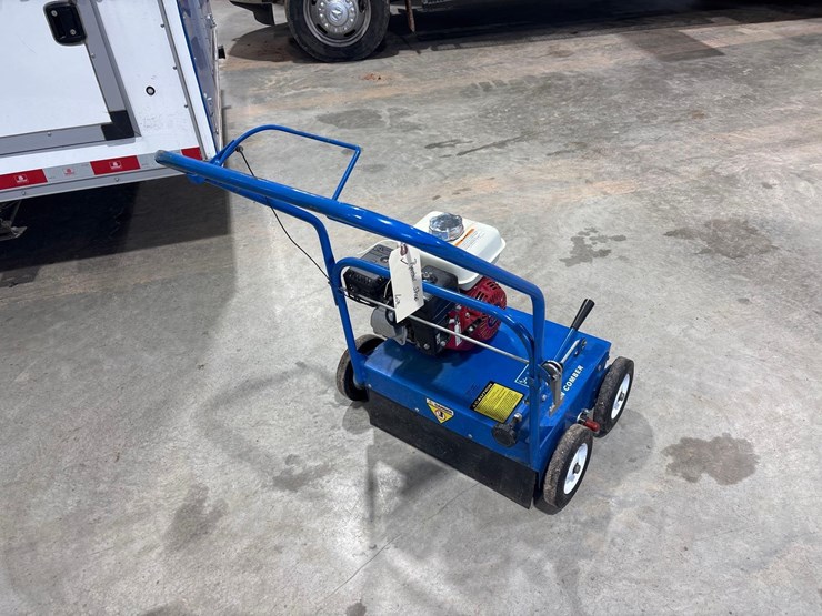 bluebird-lawn-comber-image-3