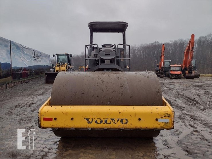 2014-volvo-sd115-image-2