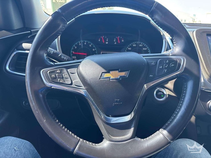 2018-chevrolet-equinox-image-14