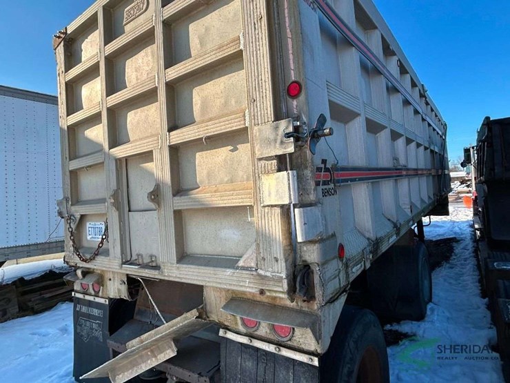 35'-benson-trailer-1989-image-12