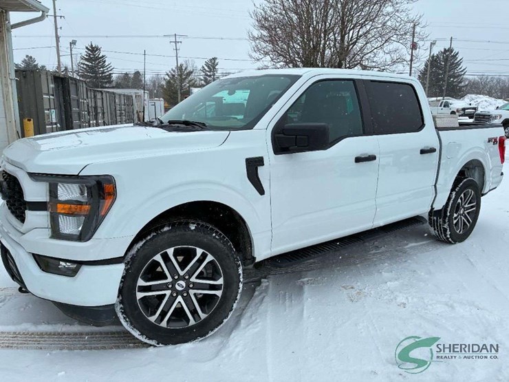 2023-ford-f150-image-1