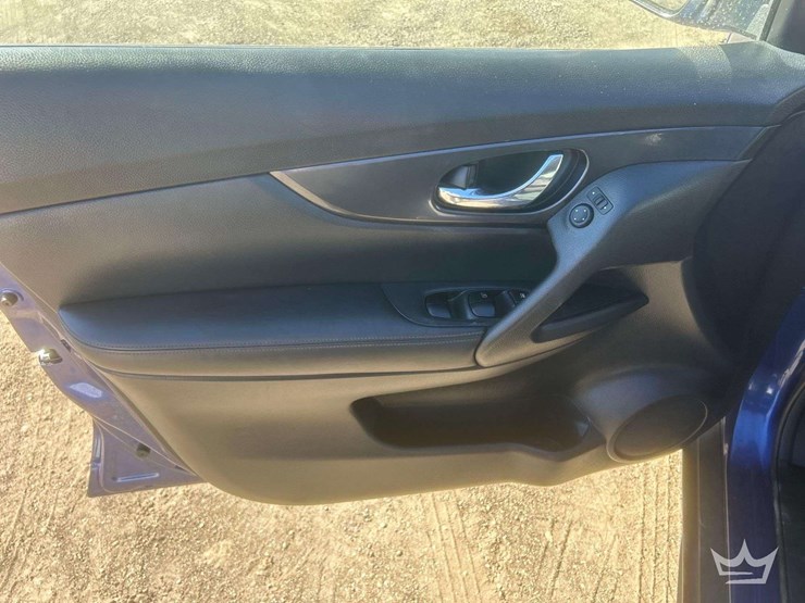 2018-nissan-rogue-image-11