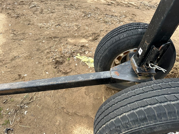 #38427-•-head-hauler-dl37-37'-header-wagon-image-28