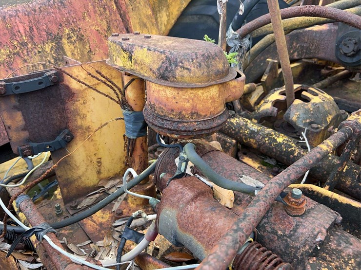 john-deere-840-image-25