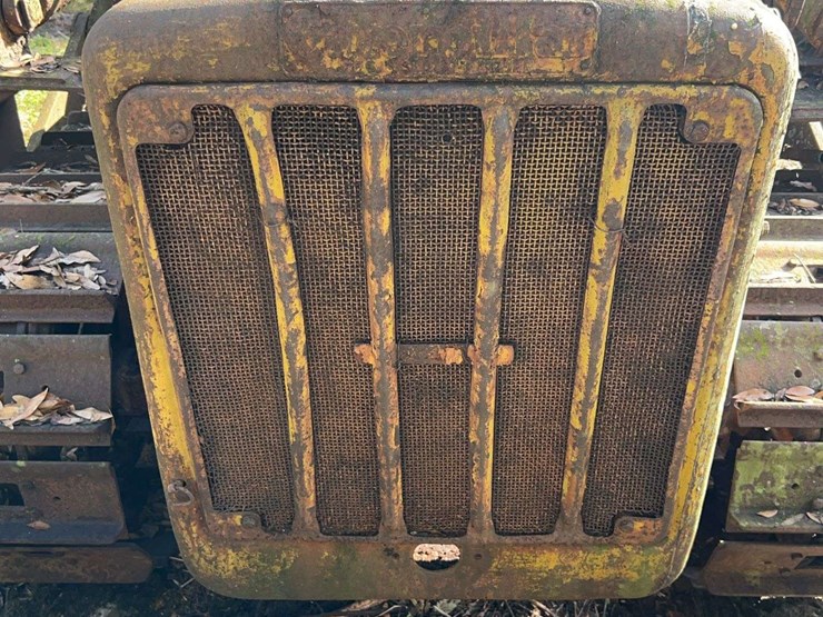 caterpillar-r2-image-9