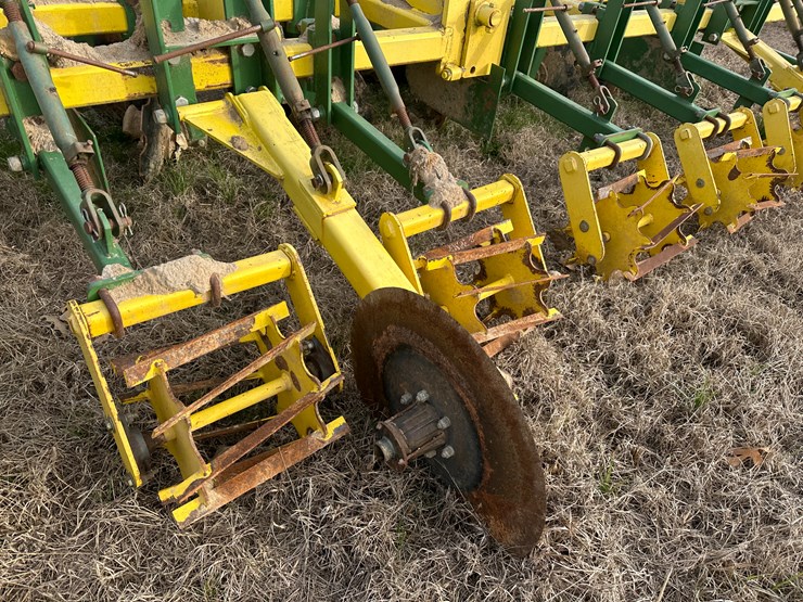 #38451-•-roll-a-cone-16-row-30"-bedder-chopper-image-19