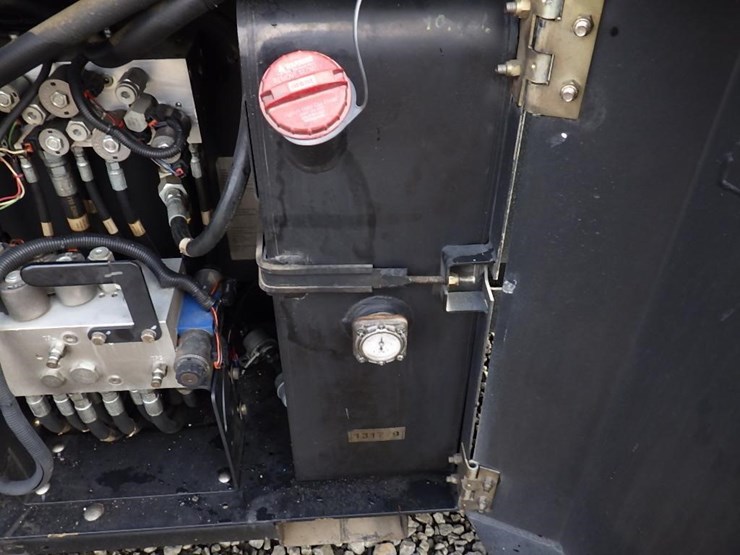 2016-genie-gs3369rt-image-23