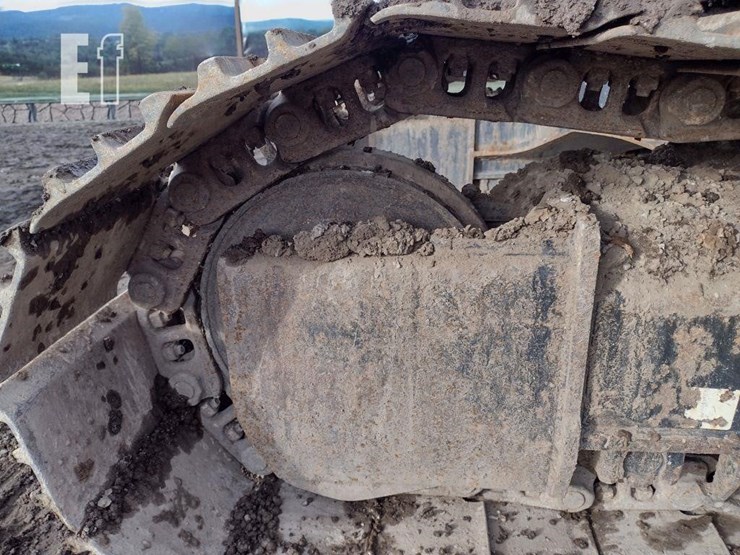 2010-caterpillar-312d-image-38