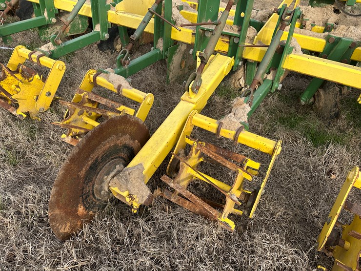 #38451-•-roll-a-cone-16-row-30"-bedder-chopper-image-17