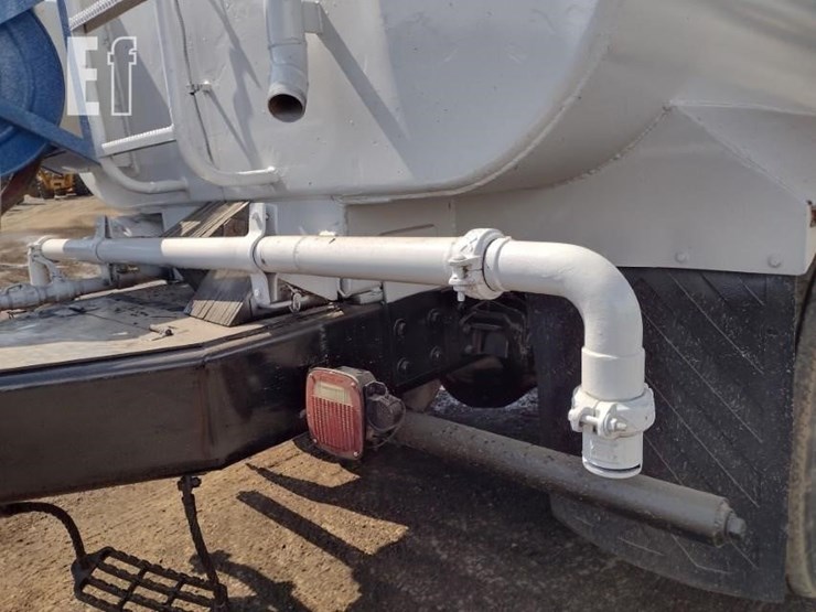 ford-f750-xl-image-32