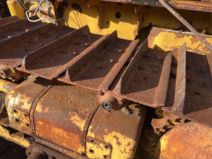 international-td9-image-45