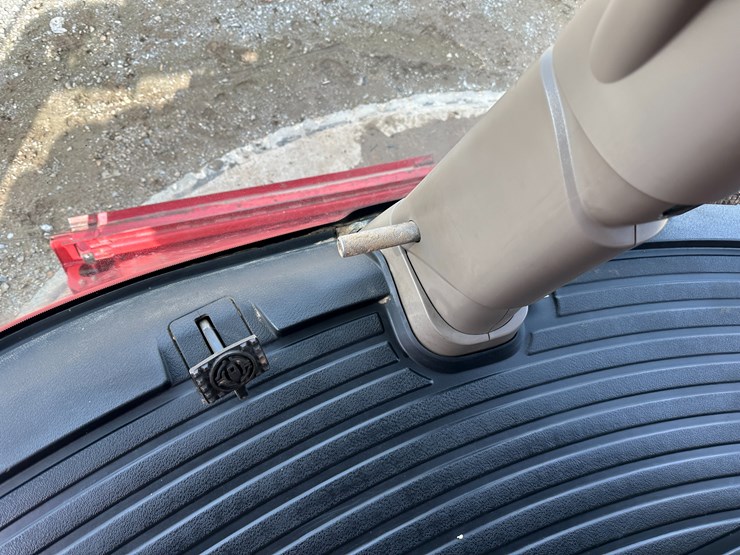 #38416-•-2016-case-axial-flow-8240-prwd-combine-yfg230343-image-79