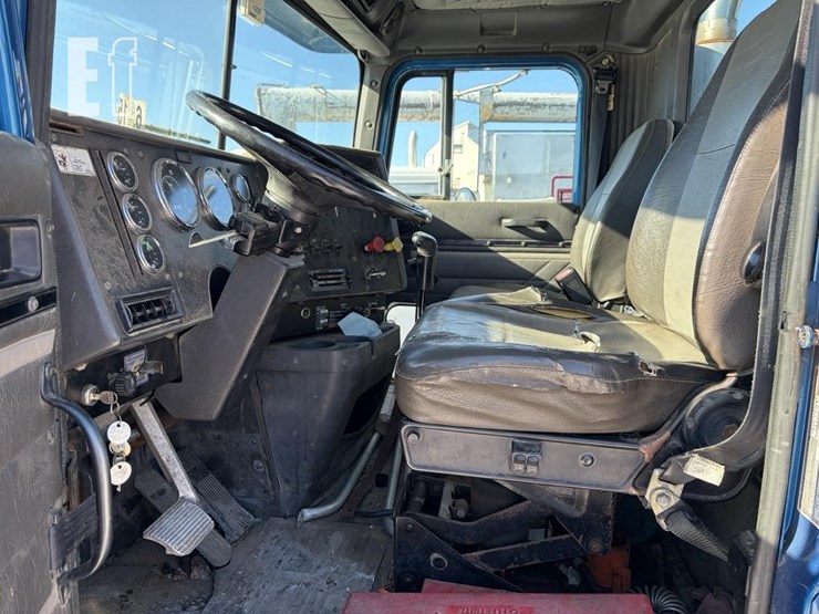 1997-international-9100-image-16