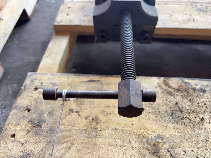 palmgren-milling-vise-image-4