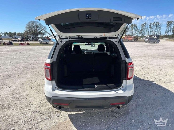 2015-ford-explorer-image-20