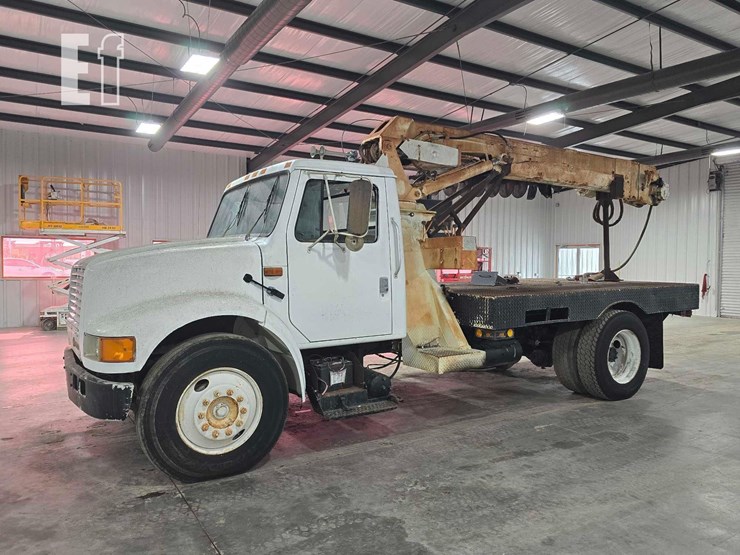 1998-international-4700-image-1